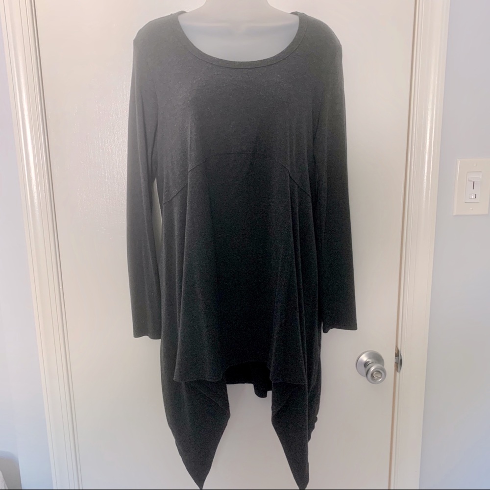 Motherhood Maternity Gray Tunic Top, Medium